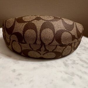 Coach Hard case shell for sunglasses or glasses